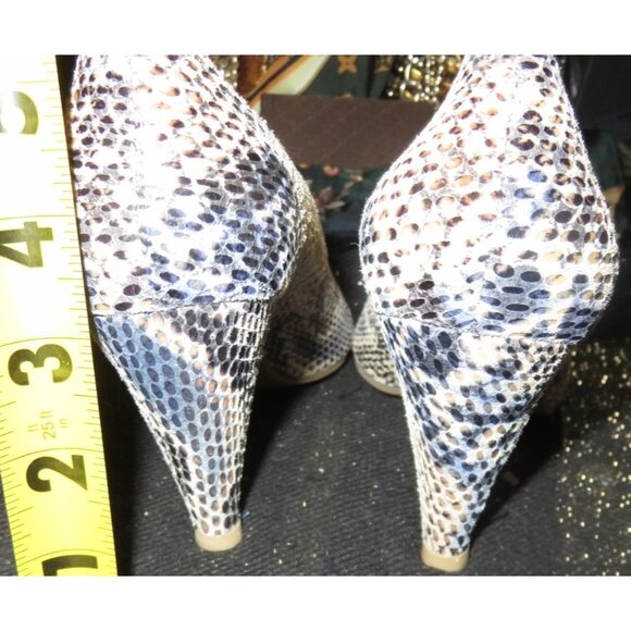 Crown Vintage Natural & Blue Python Embossed Leather Peep toe pumps size 8.5 - Picture 4 of 12